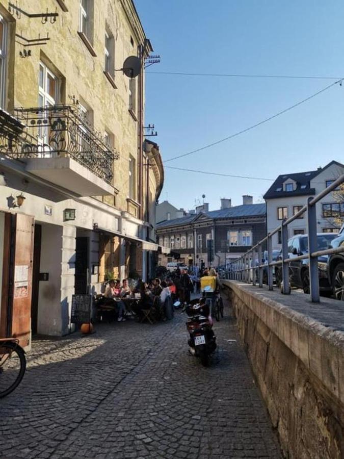 Kieszonka Dla Singla Apartment Krasków Exterior foto